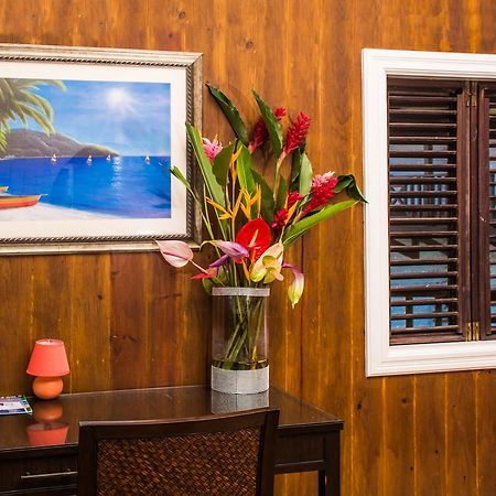 Heavenly Suites La Feuillet Eksteriør bilde