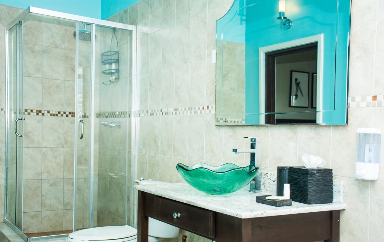 Heavenly Suites La Feuillet Eksteriør bilde